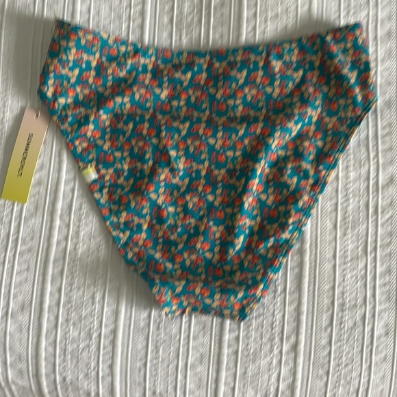 NWT Summersalt Terrace Floral Bikini Set - Size 4 - Picture 6 of 9